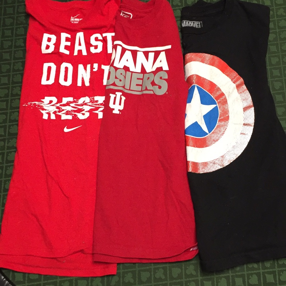 Nike lot of 3 boys T-shirt size medium